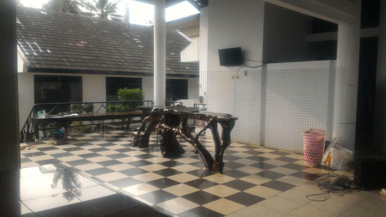 Hotel Gbs Malingping Zewnętrze zdjęcie